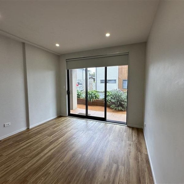 Great 1 Bedroom Apartment - Photo 1