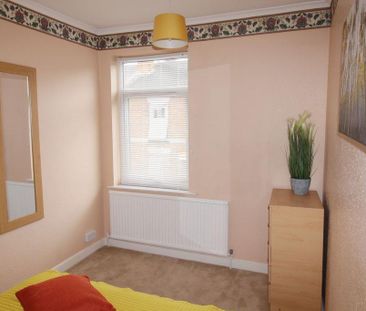2 bedroom house share to rent - Photo 2