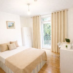 Room in a Shared House, Dollis Hill Avenue, NW2 - Photo 2
