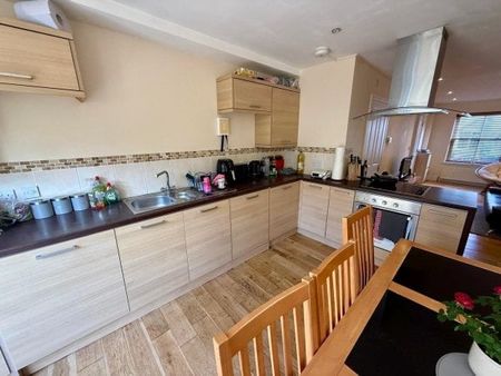 Dover Street, Inner Avenue - Photo 3