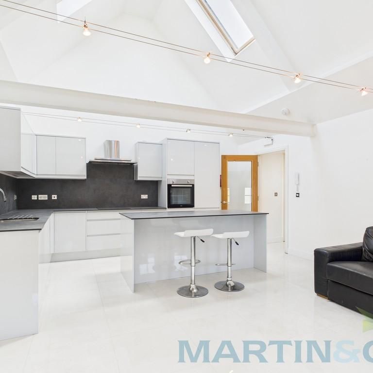4 bedroom apartment to rent - Photo 1