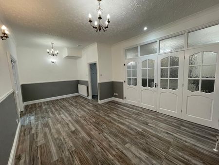 6 Bed End Terrace, Browning Road, E12 - Photo 5