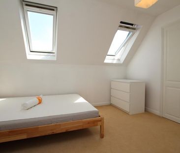 4 bedroom terraced house to rent - Photo 6