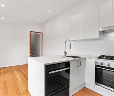 121 Mansfield Street, Rozelle NSW 2039 - House For Rent | Domain - Photo 5