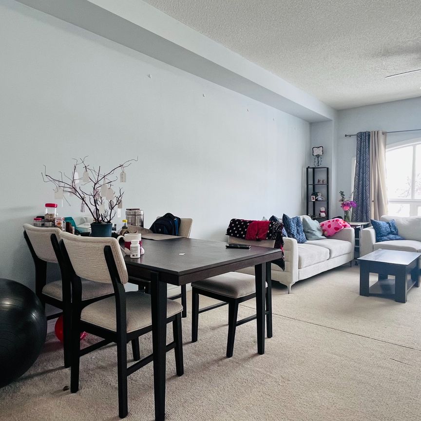 For Lease - 5053 Bidwell Common, Burlington, Ontario - Photo 1