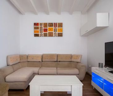 Carrer de l'Hospital, Barcelona, Catalonia 08001 - Photo 2