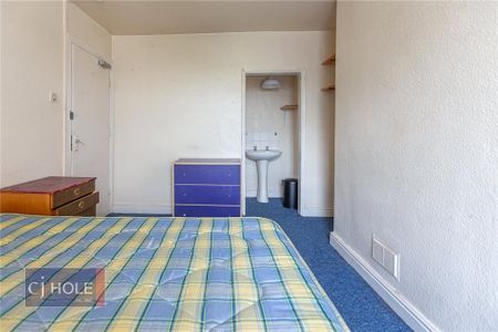 6 bedroom terraced house to rent - Photo 5