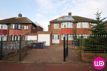 3 bedroom semi-detached house to rent - Photo 5