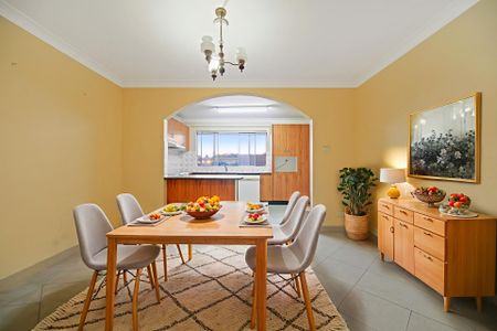 Boutique ground-floor living in a prime Burwood location - Photo 2