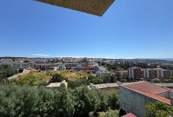 Apartamento T3 em Coimbra