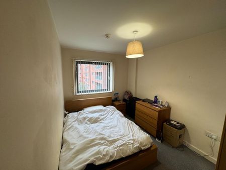 2 bedroom flat to rent - Photo 3
