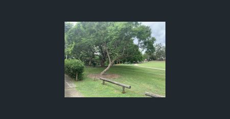 Spacious and Light-Filled One-Bedroom Unit with Parkland Views! - Photo 5