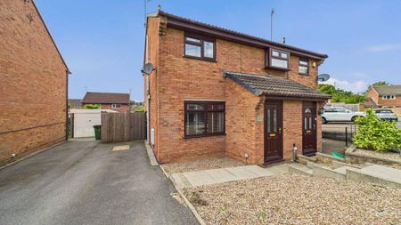 2 bedroom semi-detached house to rent - Photo 5