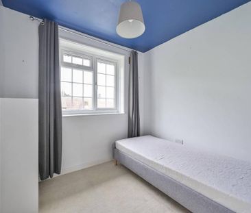 3 bedroom end of terrace house to rent - Photo 6