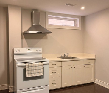 For Lease - 282 Aylesworth Avenue Unit# All Inclusive Basement, Tor... - Photo 2