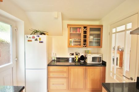 Haslington Road, Manchester, M22 5HS - Photo 2