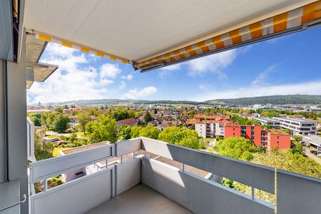 Wunderschöne Wohnung mit Weitblick / im obersten Stock - Photo 2