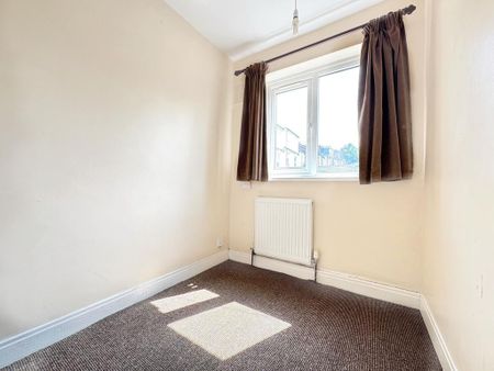4 bedroom terraced house to rent - Photo 2