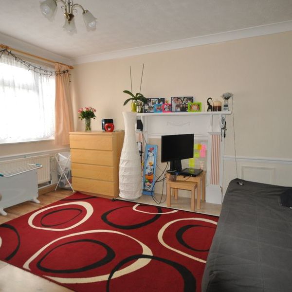 3 bedroom house to rent - Photo 1