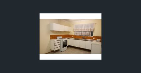 HOME SWEET HOME IN THE HEART OF ARMADALE - Photo 5