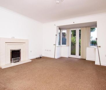 4 bedroom detached house to rent - Photo 1