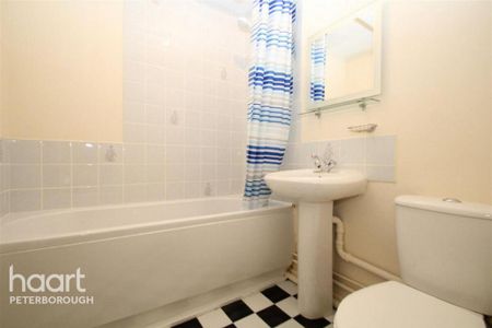 1 bedroom maisonette to rent - Photo 4