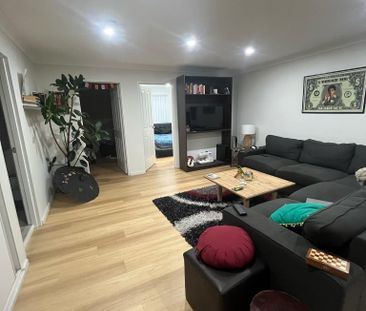 Dulwich Hill - Photo 1