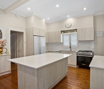 27 Raymond Road Thirroul NSW - Photo 4