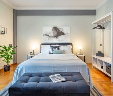 Superb 1BD Apartment in the heart of Kolonaki - Photo 4