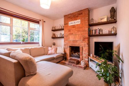 2 bedroom cottage to rent - Photo 2