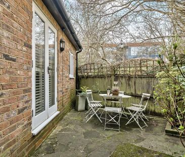 2 bedroom terraced house to rent - Photo 5