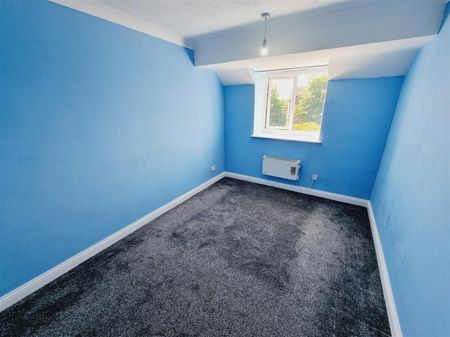 1 Bedroom Flat to Rent in Denbeigh House, Rushden, Northants, NN10 - Photo 5