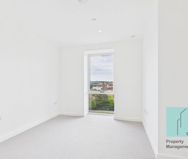 3 bedroom flat to rent - Photo 2