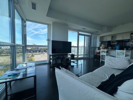 For Lease - 160 Vanderhoof Avenue Unit# 405, Toronto, Ontario - Photo 5