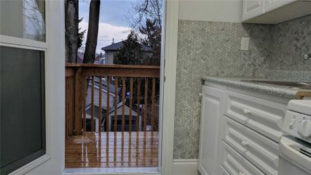 For Lease - 77 Newmarket Avenue Unit# Upper, Toronto, Ontario - Photo 5