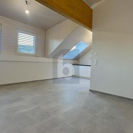 EN PLEIN CENTRE DU VILLAGE - NEUF - Foto 4