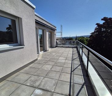 Sonnige Attikawohnung mit Weitsicht  2.5 Zimmer in Moosseedorf - Photo 2