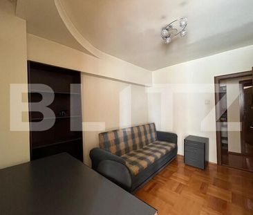Apartament cu 3 camere, 90mp, zona Centrală - Fotografie 4