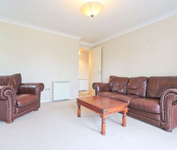 2 Bedroom Home – Professional Let - Photo 2