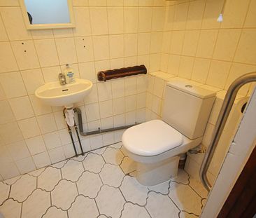 4 bedroom terraced house to rent - Photo 4