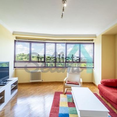 Alquiler de piso en Calle Gil Blas - Photo 1