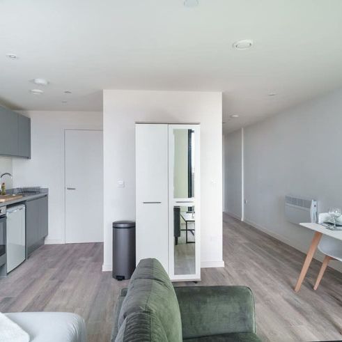 Bevington Bush - Photo 1