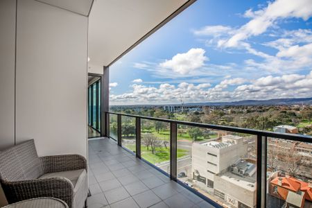 Modern City apartment with style and convenience - Photo 4