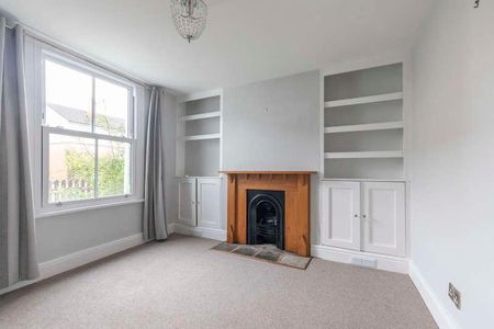 Croft Avenue, Cheltenham, GL53 - Photo 2