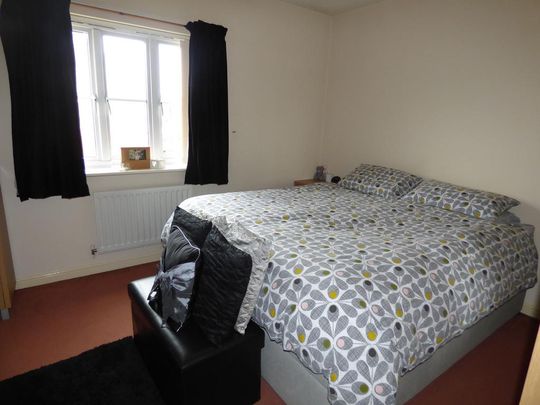 2 bedroom house to rent - Photo 1