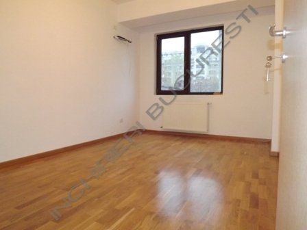 Natiunile Unite apartament 3 camere de inchiriat - Photo 3