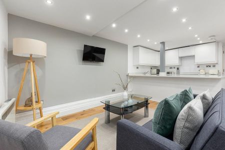 2 bedroom flat to rent - Photo 3