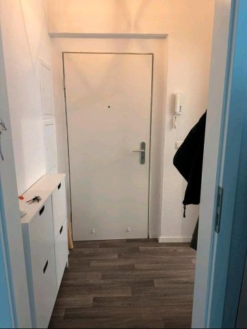 Wohnung zu vermieten – Helle 1,5-Zimmer in Essen – ab 01. 03 - Foto 3