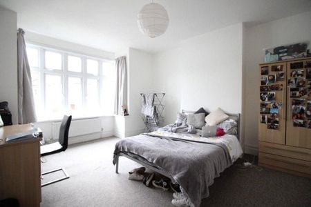 7 bedroom terraced house to rent - Photo 2