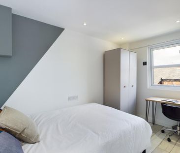 1 bedroom in a house share to rent - Photo 3
